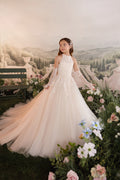 Abito da bambina con scollo all'americana e dettagli di perle sulla schiena