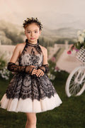 Abito da bambina corto in pizzo con paillettes e maniche scoperte