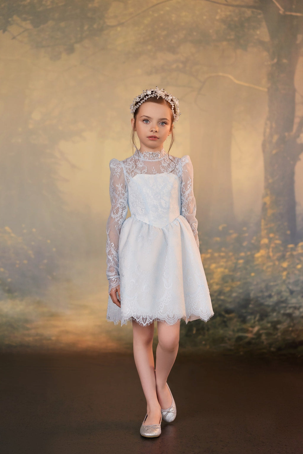 Abito da bambina in pizzo floreale con gonna al ginocchio