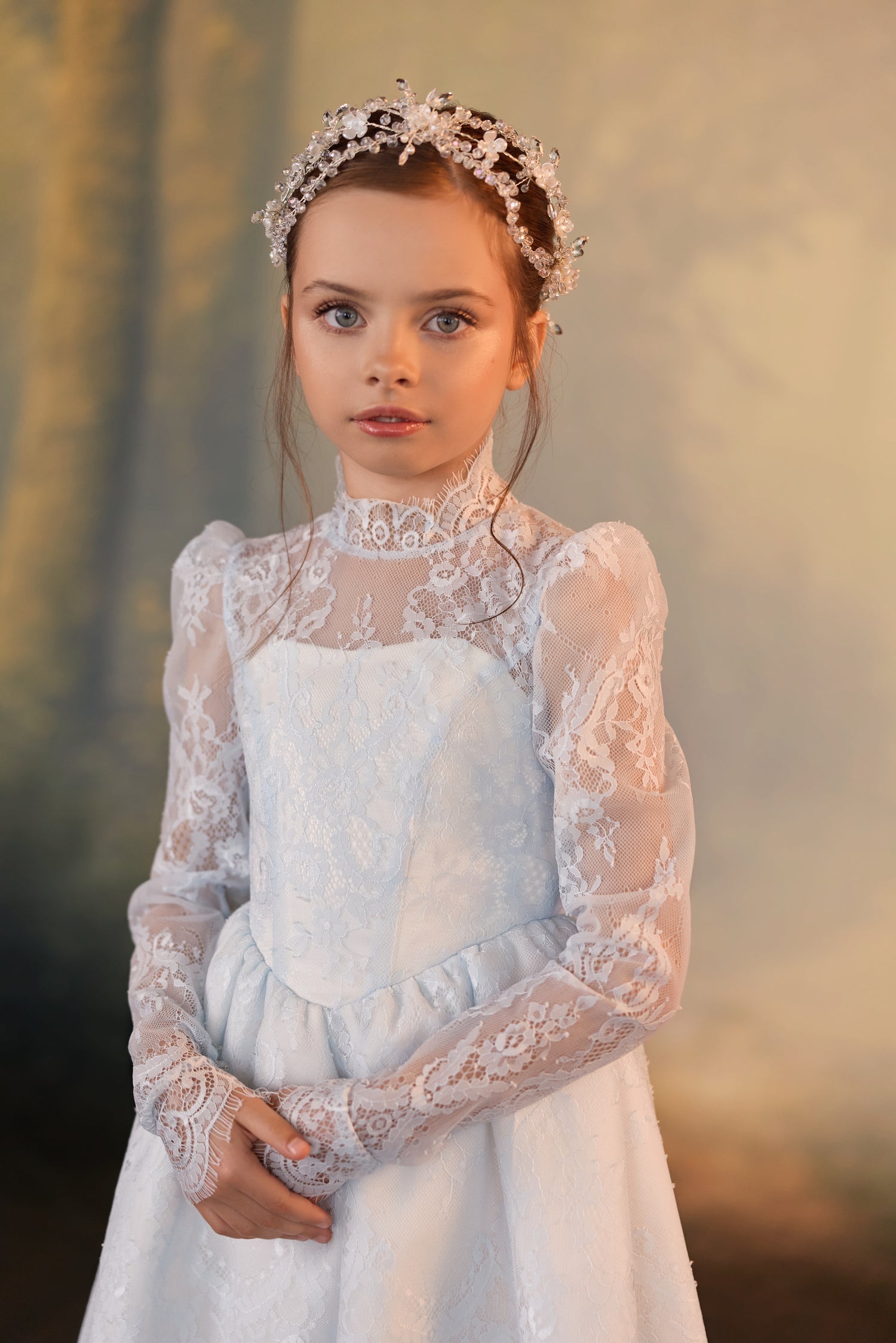 Abito da bambina in pizzo floreale con gonna al ginocchio